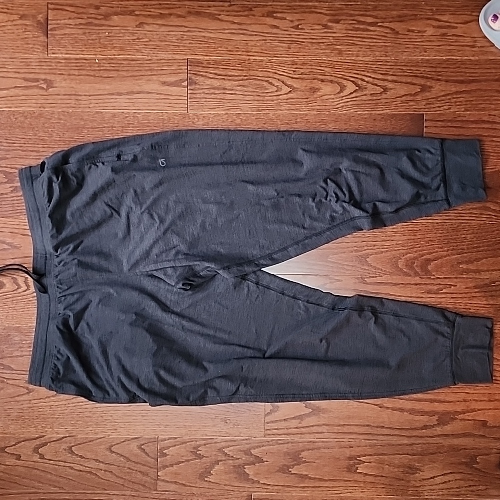 Mens Gap jersey jogging pants.  Size L. Marled gray.